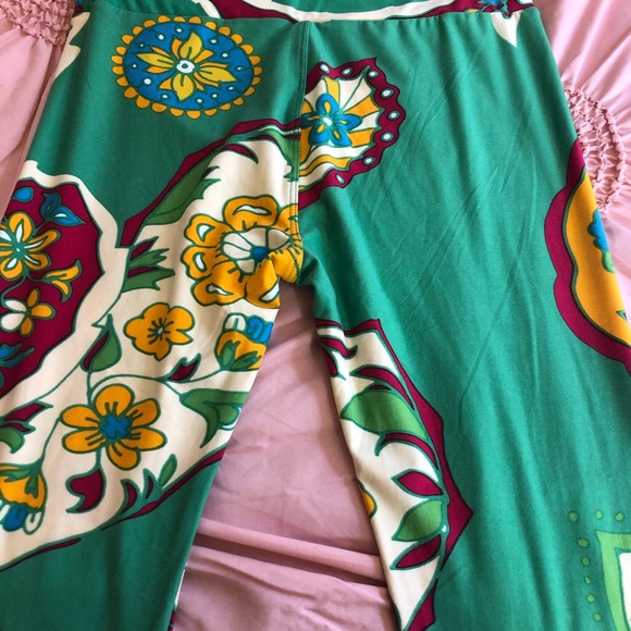 LulaRoe Bundle - Picture 6 of 8
